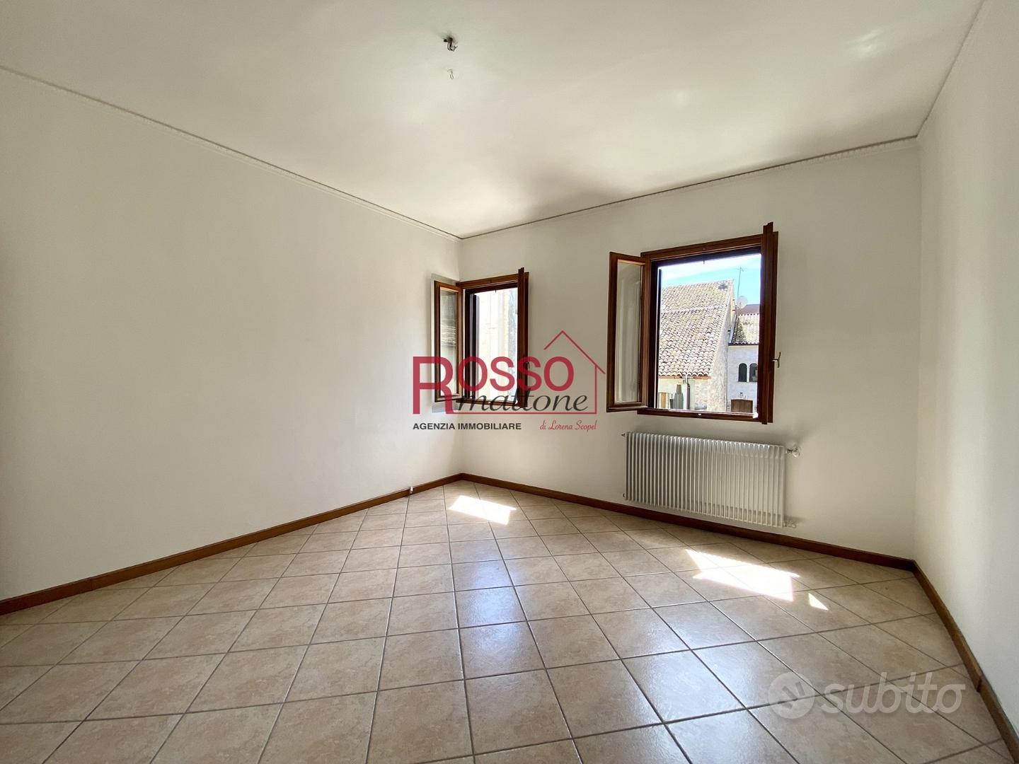 Un'appartamento elegante nel cuore di conegliano - Vista 2