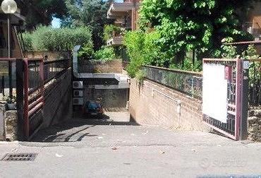 Morena Anagnina ampio negozio mq 252