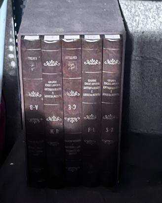 Enciclopedia antiquariato