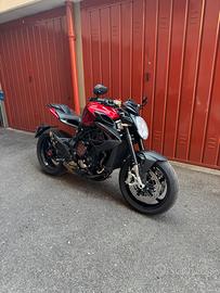 Mv agusta Brutale 800