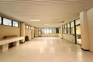 CAPANNONE A BRUGHERIO