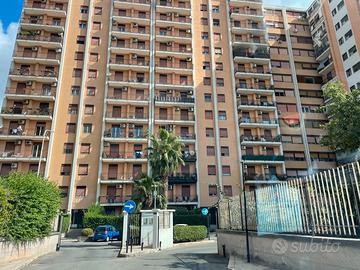 Quadrilocale In Viale Michelangelo