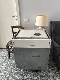 Lavastoviglie incasso indesit