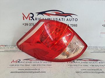 STOP FANALE POSTERIORE SINISTRO TOYOTA Rav4 4° Se