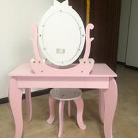 Tavolo in legno trucca bambini