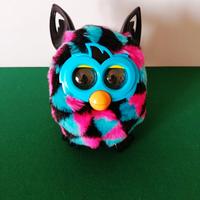 Hasbro Furby Boom Geometrica Nera Blu Rosa