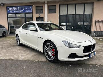 MASERATI Ghibli V6 Diesel 275 CV