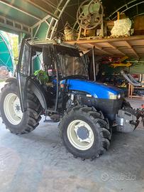 Trattore new holland