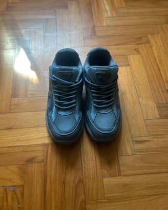 Dior b30