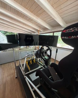 Simulatore racing professionale dinamico