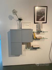 Mobile contenitore  e mensole