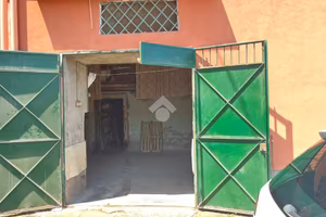 BOX A CASTELLAMMARE DI STABIA