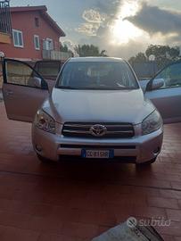 Toyota RAV4 2.2