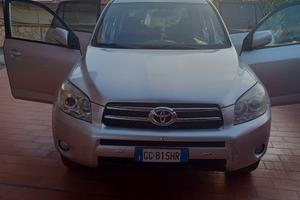 Toyota RAV4 2.2
