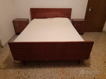 Letto matrimoniale vintage