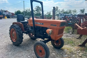 TRATTORE FIAT 250