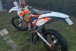 Ktm exc 250 six days