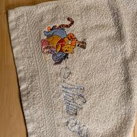 Asciugamano ricamato personalizzato