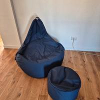 Pouf con poggiapiedi 