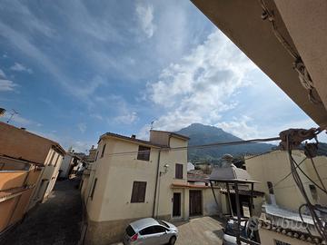 Casa indipendente nel borgo di Galtelli