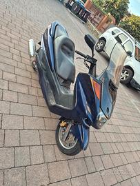 Majesty 250 ottime  condizioni 