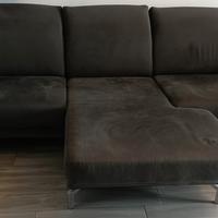 Divano tre posti con chaise longue 