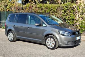 VW TOURAN 1.6TDI DSG COMFORTLINE 7 POSTI