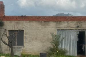 Terreno con fabbricati a Domus de Maria - Chia