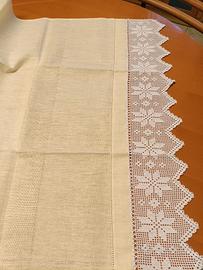 runner centro tavola in lino 