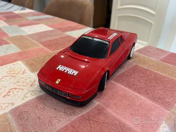 Modellino Ferrari testarossa