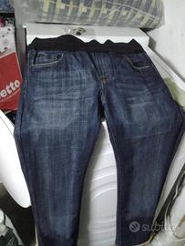 1 paio di pantaloni premaman Prenatal