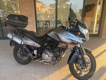 Suzuki V Strom DL 650 - 2008