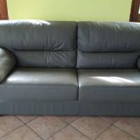 Divano letto in pelle