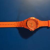 orologio inox resistenza 3 atmosfere all'acqua