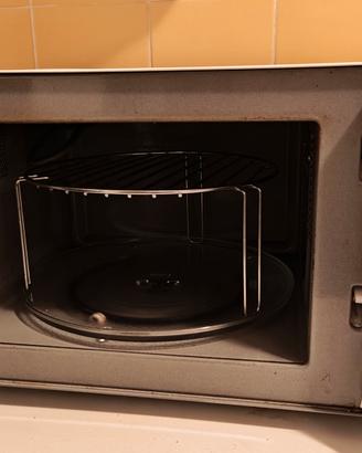 forno a microonde De Longhi