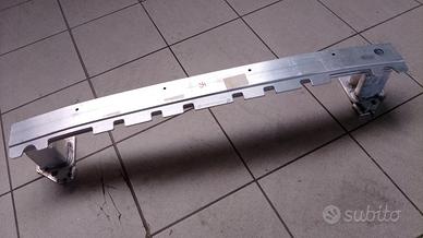 TRAVERSA PARAURTI POSTERIORE BMW 520D touring 2023