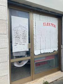 Fondo/Magazzino con bagno al piano terra A/902