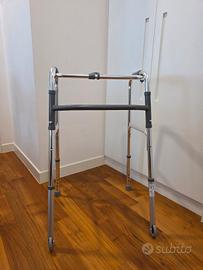 Deambulatore pieghevole Intermed AD-AR3