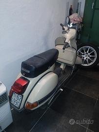 vespa 200 px
