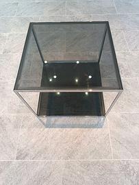 Tavolino in metallo cromato e vetro fumè