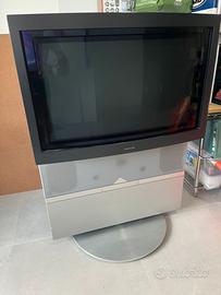 B&O avant e telecomando Beo4