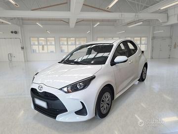 TOYOTA YARIS HYBRID 92CV ACTIVE 5 PORTE BERLINA