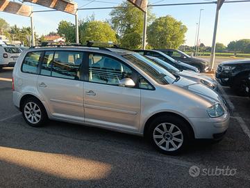 volkswagen touran TDI  2005