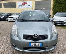 TOYOTA YARIS 1.3 5porte