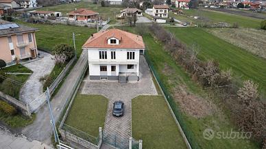 VILLA SINGOLA A ALICE CASTELLO