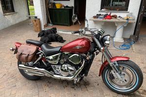 Moto Suzuki