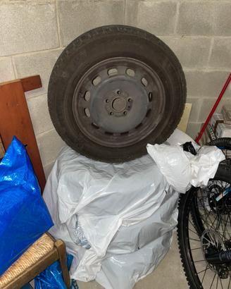 Gomme invernali michelin 195/65 R15 + cerchi
