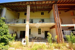 RUSTICO A PADERNO FRANCIACORTA