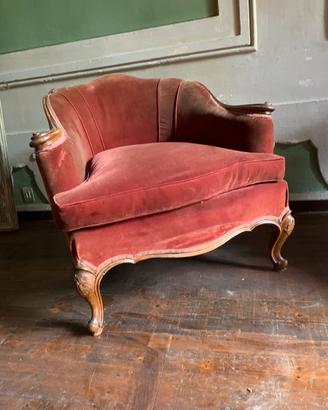 Poltrone in velluto rosso in stile  ‘800