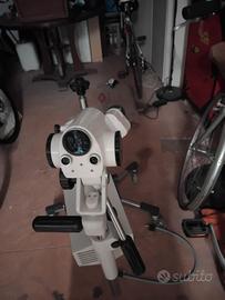 Colposcopio da collezione o riparazione